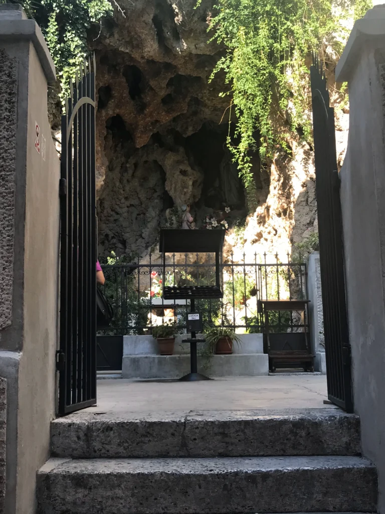 Cueva - Sibenik